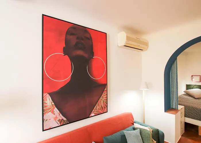 Roche-rock In The Heart Of The Old Town Апартаменты *